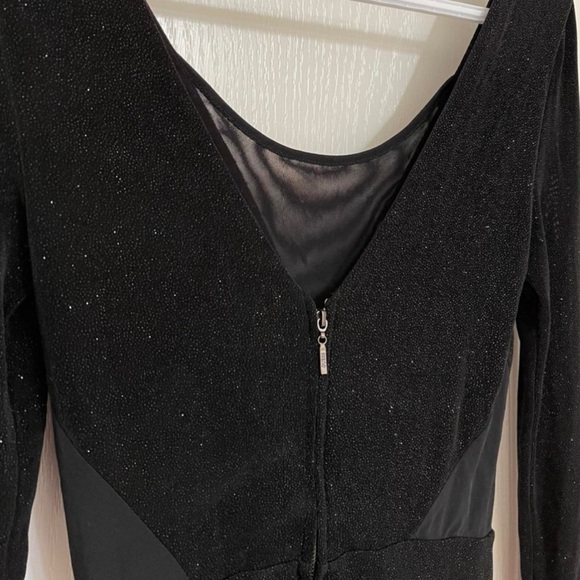 DRESS FROM GUESS - Picture 3 of 3